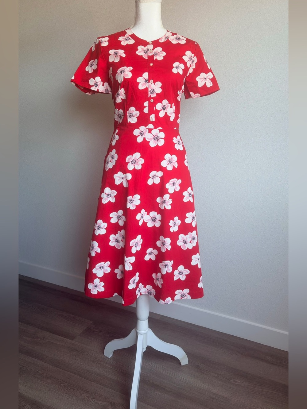 NWT J.Crew Red Floral Fit & Flare Midi Dress with Pockets Size 8 - Picture 2 of 6